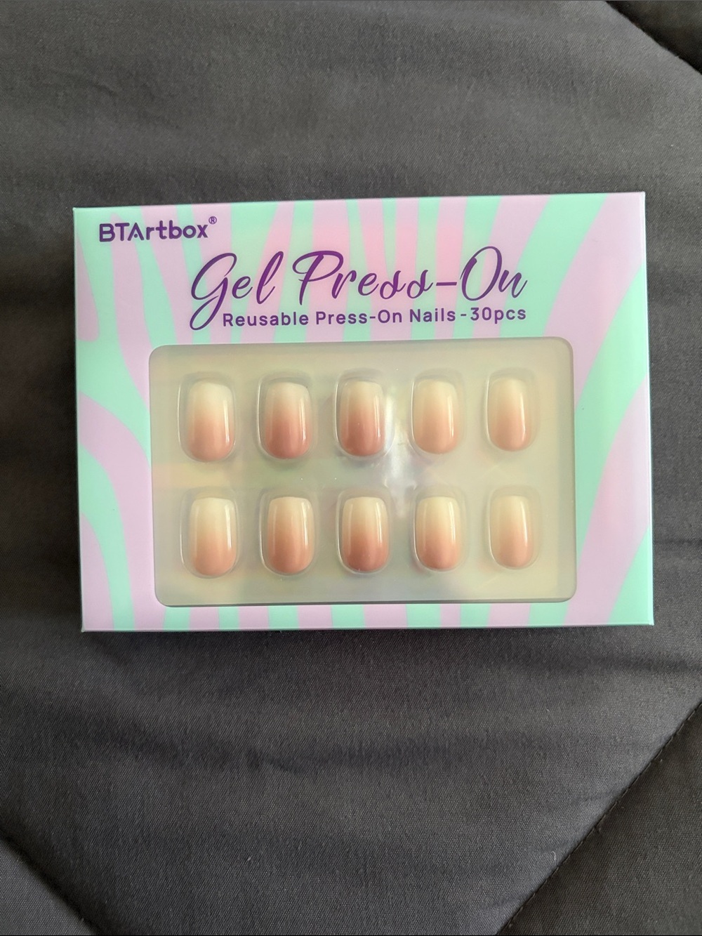 Gel Press-On Nails in Nude Pink (30 pcs)